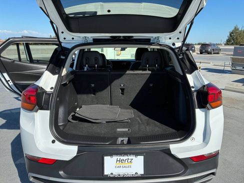 Used 2025 Buick Encore GX Preferred AWD/4WD image 29