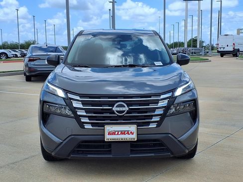 Used 2024 Nissan Rogue S FWD image 5