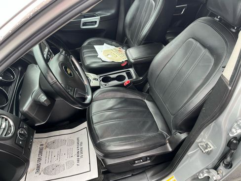 Used 2014 Chevrolet Captiva Sport LTZ image 24