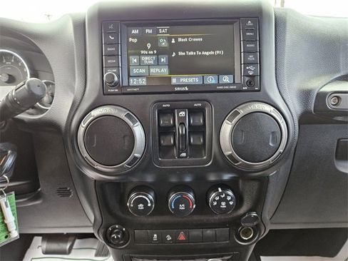 Used 2017 Jeep Wrangler Unlimited Sport w/ Quick Order Package 24S image 22