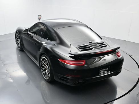 Used 2014 Porsche 911 Turbo S image 35