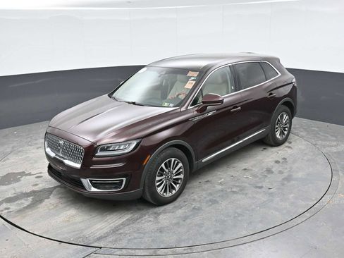 Used 2019 Lincoln Nautilus Select AWD/4WD image 15