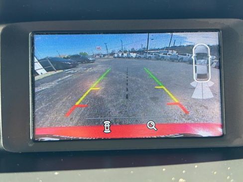 Used 2016 Ford Focus SE w/ Equipment Group 201A image 21