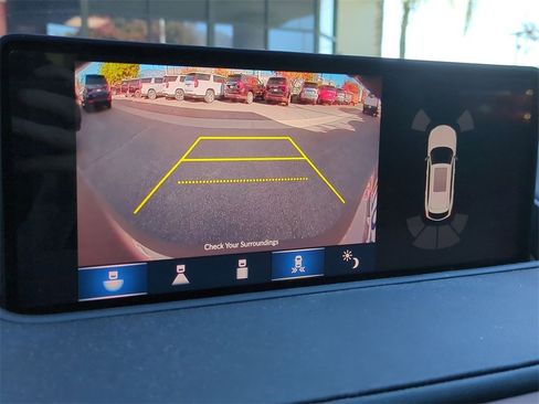 Used 2023 Acura MDX Technology image 18