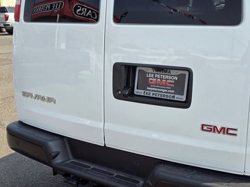 New 2025 GMC Savana 2500 w/ Driver Convenience Package RWD image 14