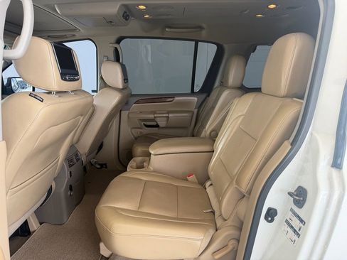 Used 2013 Nissan Armada Platinum image 11