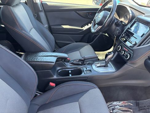 Used 2022 Subaru Crosstrek 2.0i Premium w/ Popular Package #4A AWD/4WD image 14