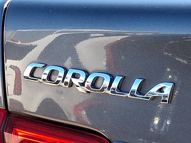 Used 2012 Toyota Corolla LE FWD image 29