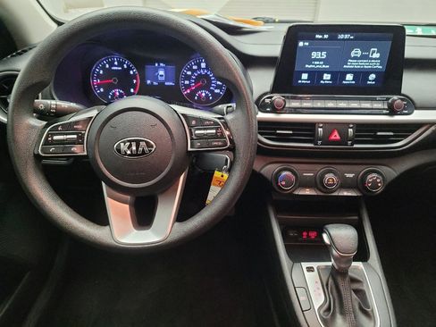 Used 2021 Kia Forte LXS FWD image 22