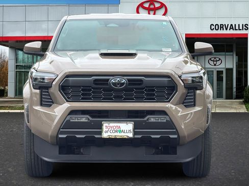 New 2026 Toyota Tacoma TRD Sport w/ TRD Sport Upgrade Package AWD/4WD image 3