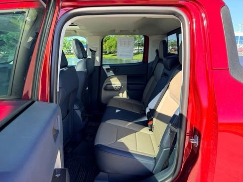 Used 2025 Ford Maverick Lariat w/ 4K Tow Package AWD/4WD image 8