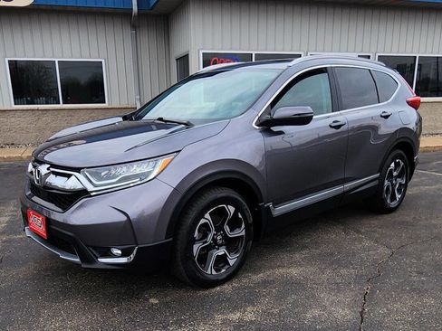Used 2019 Honda CR-V Touring image 2