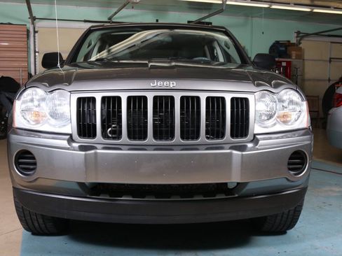 Used 2007 Jeep Grand Cherokee Laredo AWD/4WD image 11