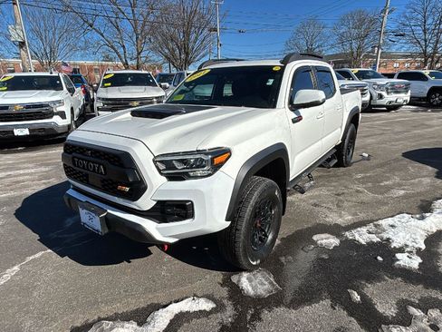 Used 2021 Toyota Tacoma TRD Pro image 3
