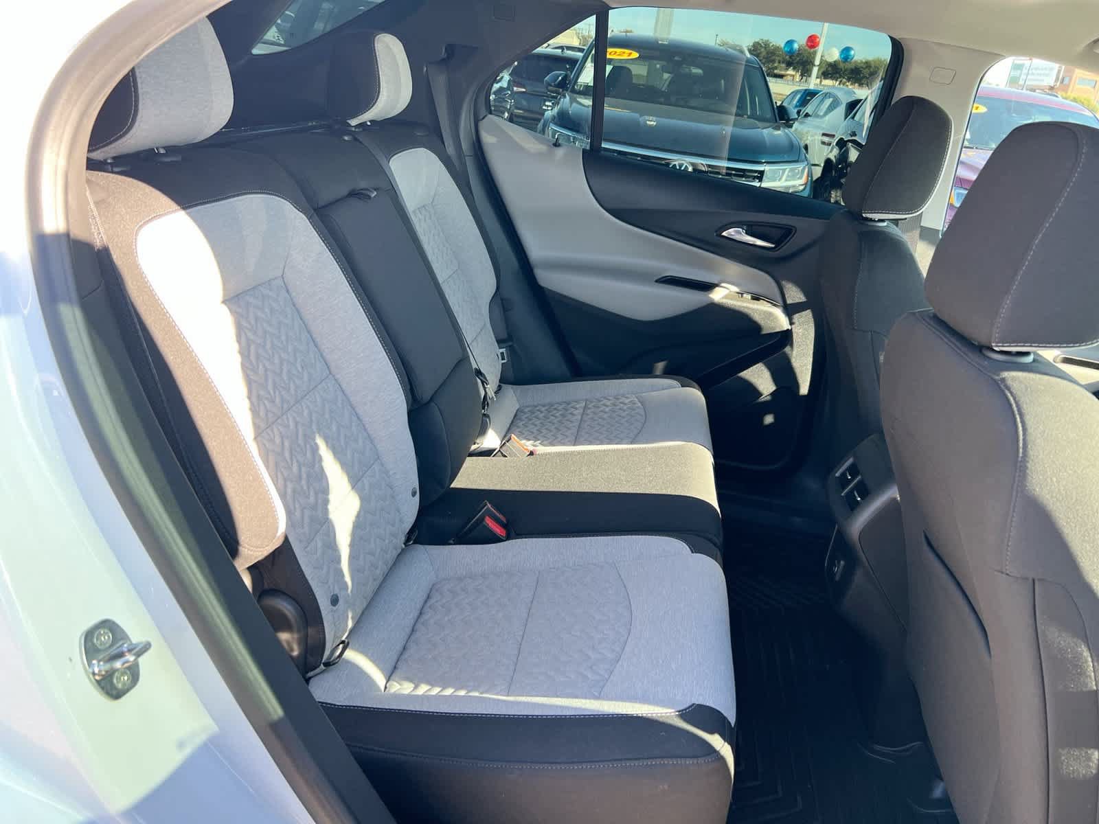 Used 2022 Chevrolet Equinox LS FWD image 27