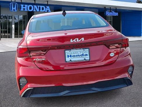 Used 2023 Kia Forte LXS image 7