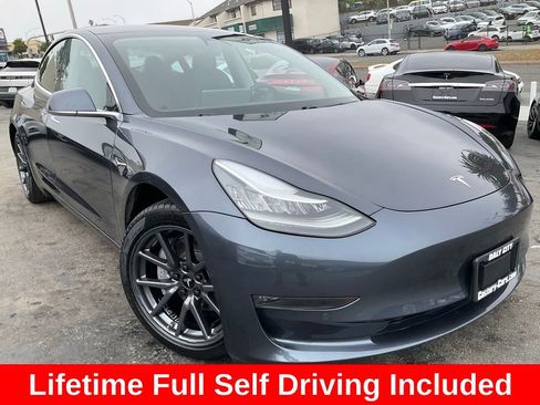 Used 2018 Tesla Model 3 Long Range RWD image 1