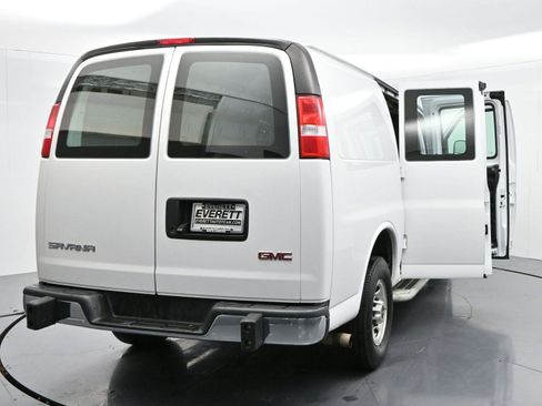 Used 2024 GMC Savana 2500 w/ Driver Convenience Package image 35