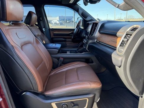 Used 2022 RAM 1500 Limited w/ Body Color Bumper Group image 9