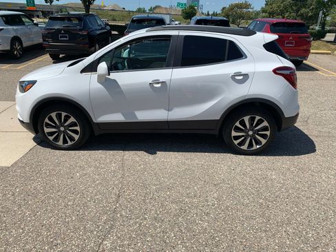 Used 2021 Buick Encore Preferred w/ Safety Package II FWD image 5