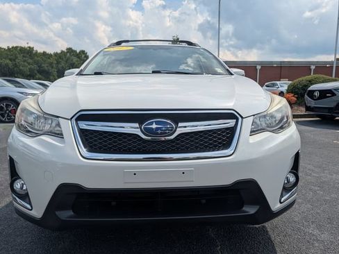 Used 2017 Subaru Crosstrek 2.0i Limited w/ Popular Package #2 AWD/4WD image 11