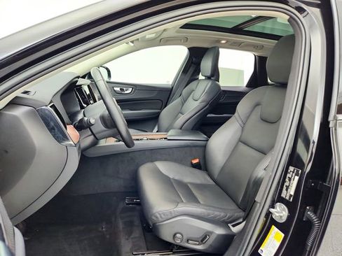 Used 2023 Volvo XC60 B5 Plus w/ Climate Package image 17