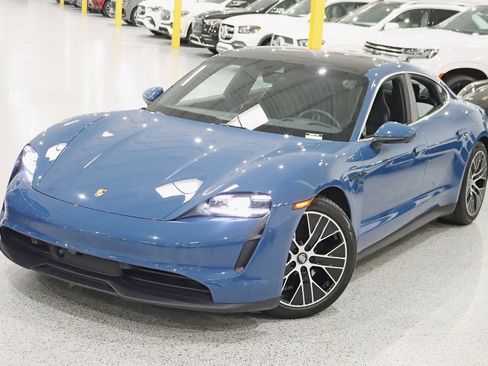 Used 2021 Porsche Taycan 4S image 5