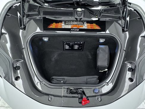 Used 2021 Ferrari SF90 Stradale image 33