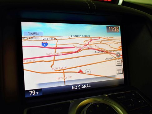 Used 2013 Nissan 370Z Touring w/ Sport Pkg image 28