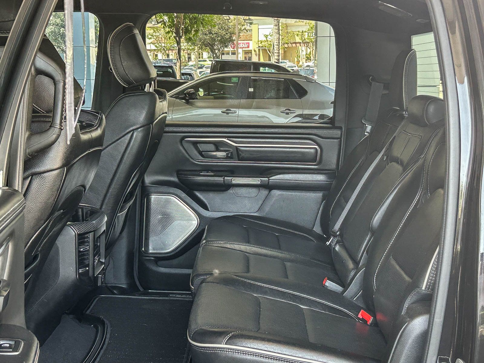 Used 2019 RAM 1500 Limited AWD/4WD image 18