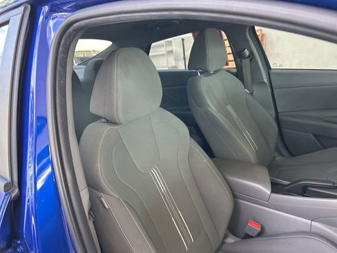 Used 2022 Hyundai Elantra SEL FWD image 20