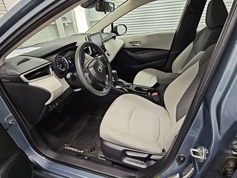 Used 2020 Toyota Corolla LE image 11