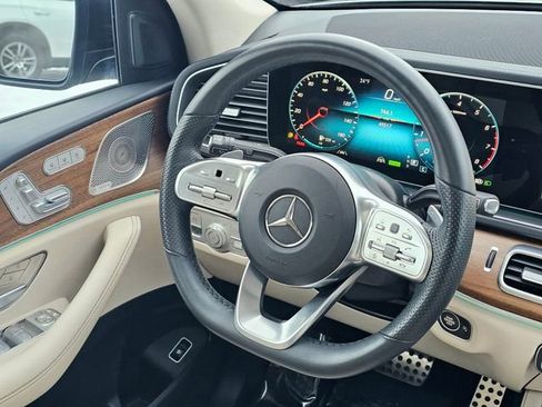 Certified 2023 Mercedes-Benz GLS 450 4MATIC image 32