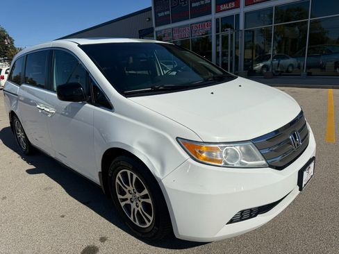 Used 2011 Honda Odyssey EX-L image 3