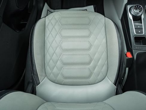 Used 2023 Ford Escape SE w/ PHEV Premium Package FWD image 30