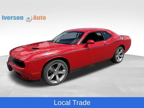 Used 2015 Dodge Challenger SXT w/ Super Sport Group (SS/T) RWD image 5