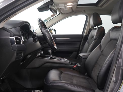Used 2020 MAZDA CX-5 Touring FWD image 22