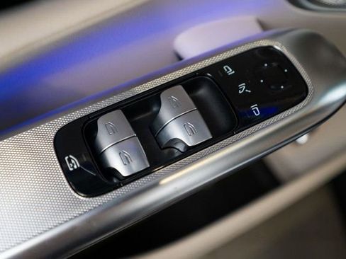 New 2026 Mercedes-Benz GLC 300 4MATIC image 13