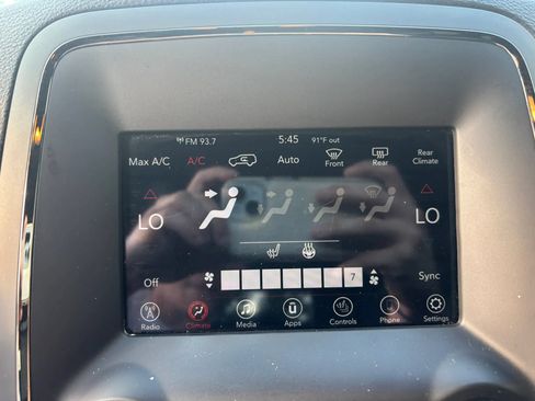 Used 2019 Dodge Durango GT AWD/4WD image 28