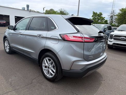 Used 2023 Ford Edge SEL w/ Convenience Package AWD/4WD image 3