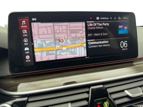 Used 2022 BMW 530i xDrive w/ Convenience Package image 63