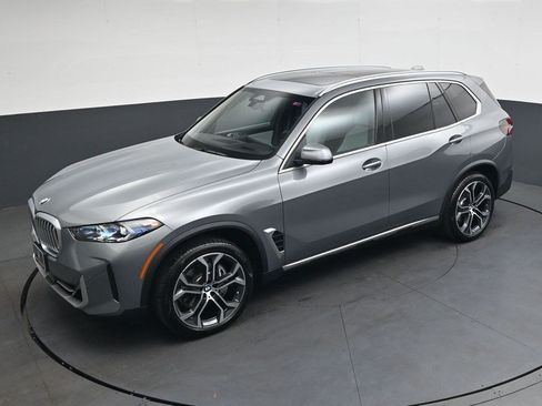 Used 2026 BMW X5 sDrive40i w/ Climate Comfort Package RWD image 27