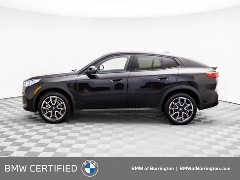 Certified 2025 BMW X2 xDrive28i image 2