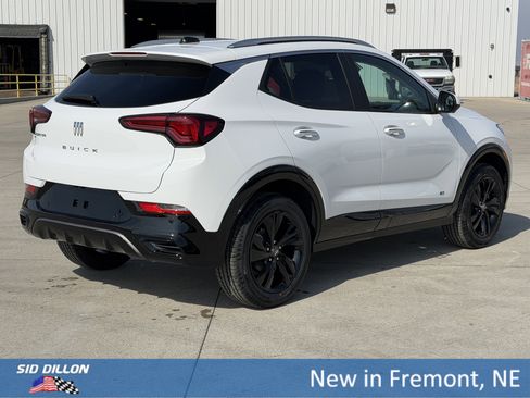 New 2026 Buick Encore GX Sport Touring image 4