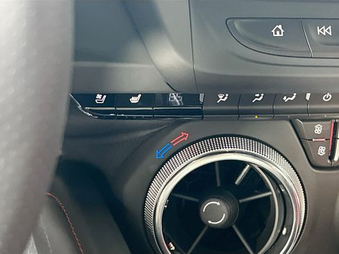 Used 2017 Chevrolet Camaro SS w/ LPO, Ground Effects Package RWD image 20