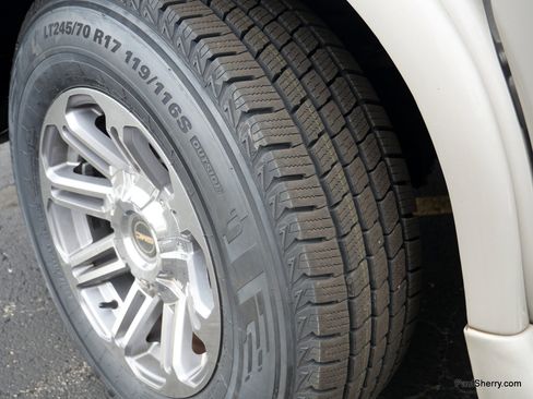 Used 2020 GMC Savana 2500 w/ Enhanced Convenience Package image 19