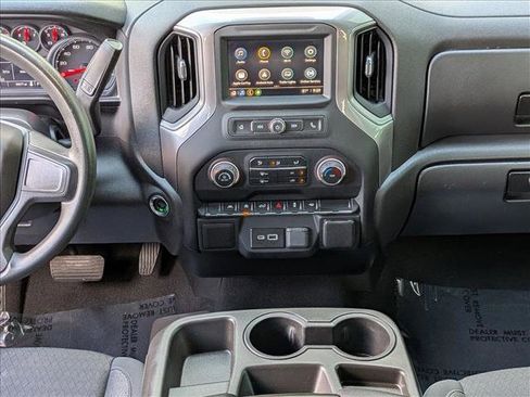 Used 2022 Chevrolet Silverado 1500 Custom image 12