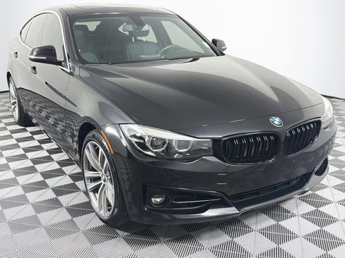 Used 2018 BMW 330i Gran Turismo xDrive AWD/4WD image 28