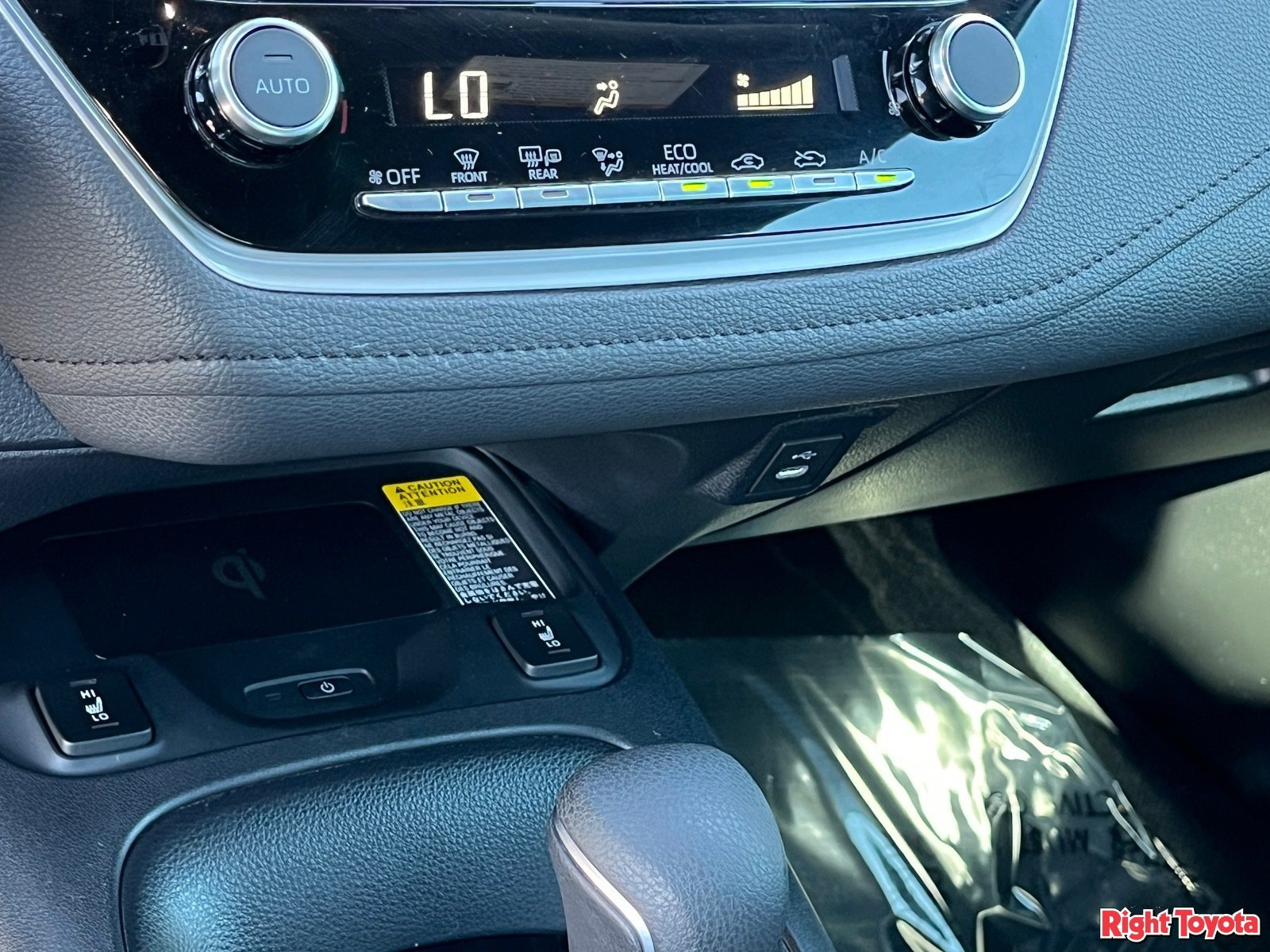 Certified 2024 Toyota Corolla XSE FWD image 30