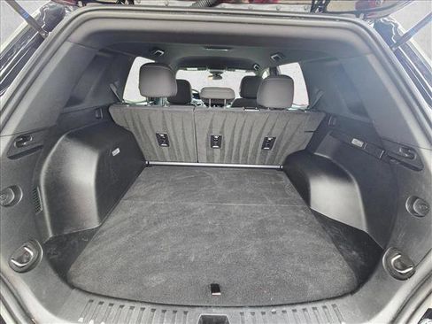 Used 2025 Chevrolet Equinox LT AWD/4WD image 7